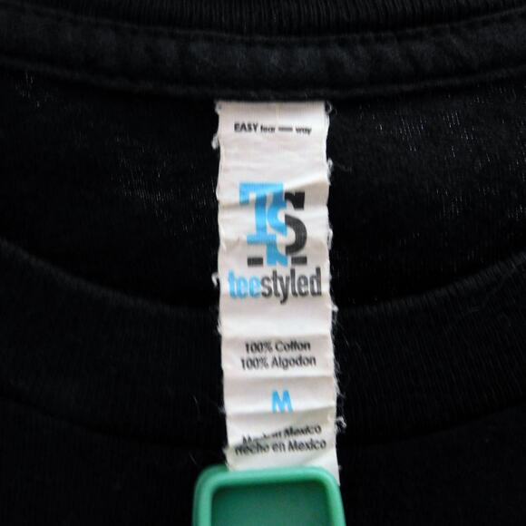 The Simpsons Treehouse Of Horror Couch Skeletons T Shirt Size M - Picture 2 of 4